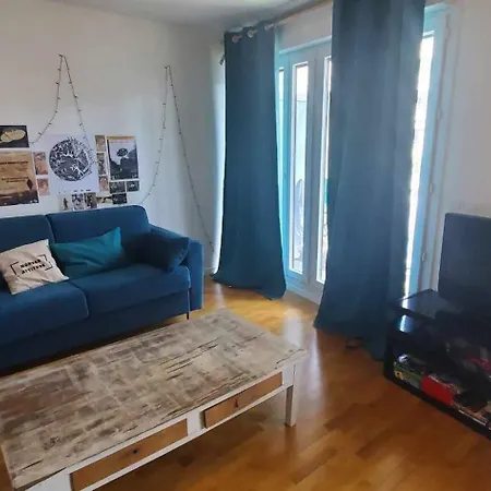 Apartament 2 Steps From Paris Via Metro Or Train Station