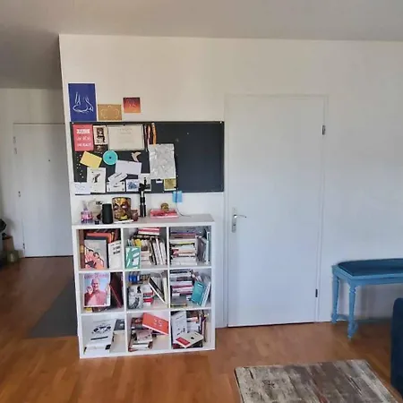 2 Steps From Paris Via Metro Or Train Station Apartament