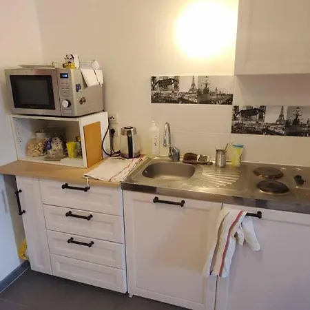 2 Steps From Paris Via Metro Or Train Station Apartament