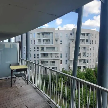 2 Steps From Paris Via Metro Or Train Station * Issy-les-Moulineaux